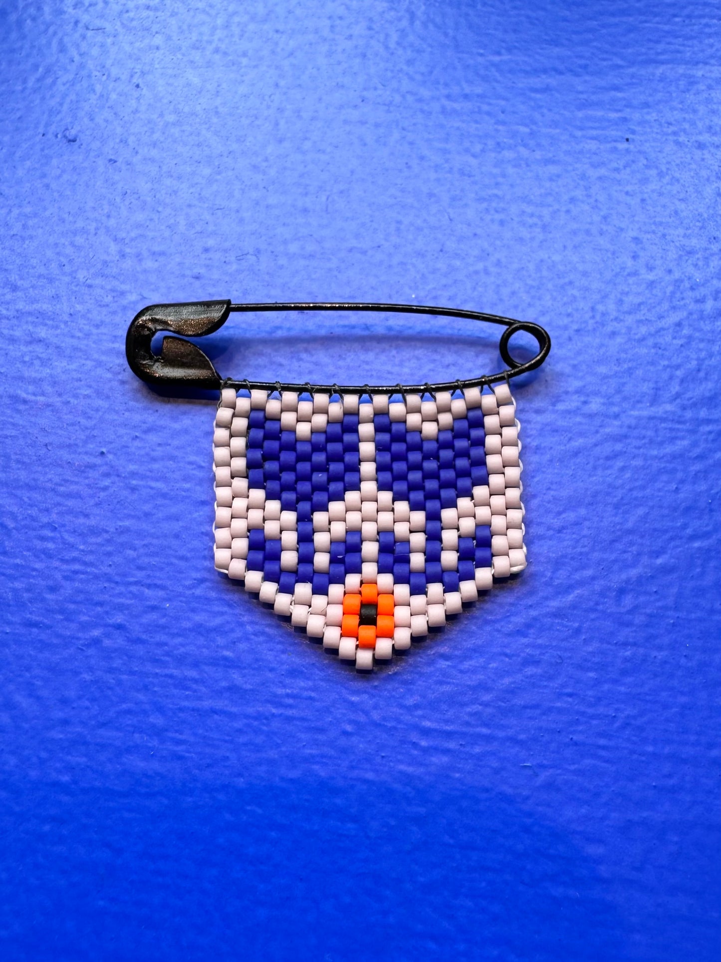 Double Folk Flower Woven Bead Pin Brooch