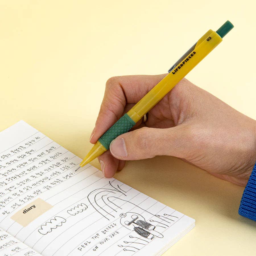 Retro Sharp 0.5mm Mechanical Pencil in Mustard