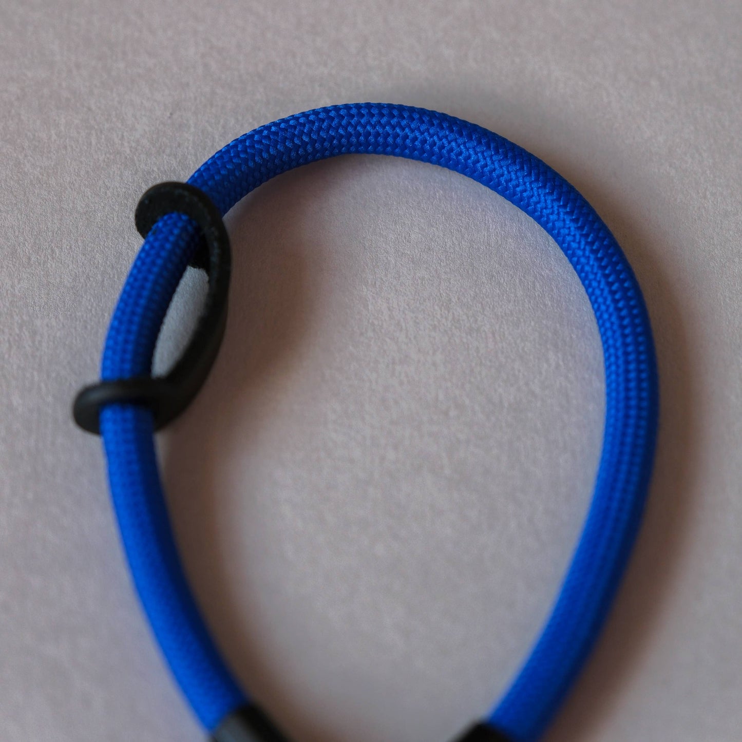 Wrist Phone Strap in Electric Blue