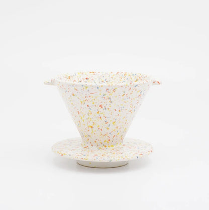 Chips Coffee Dripper in White & Orange Splash