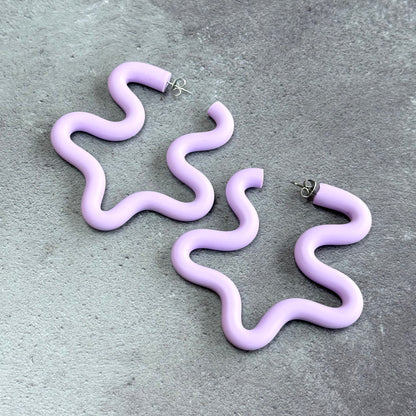Wiggle Earrings
