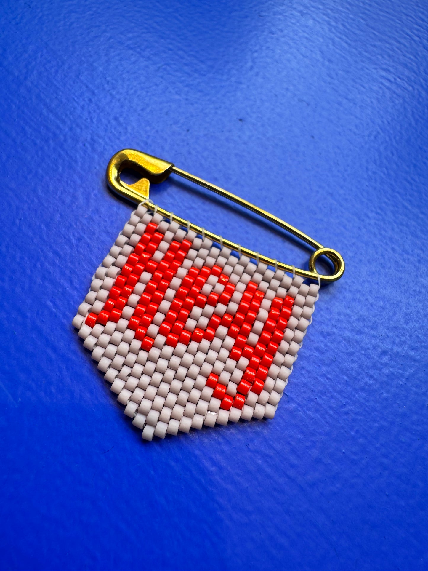 'Hey' Woven Bead Pin Brooch