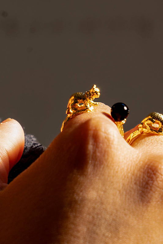Cat's Cradle Ring in Gold & Black Onyx