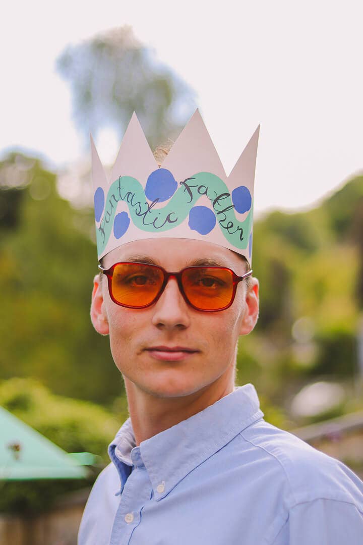 'Fantastic Father' Party Hat Card
