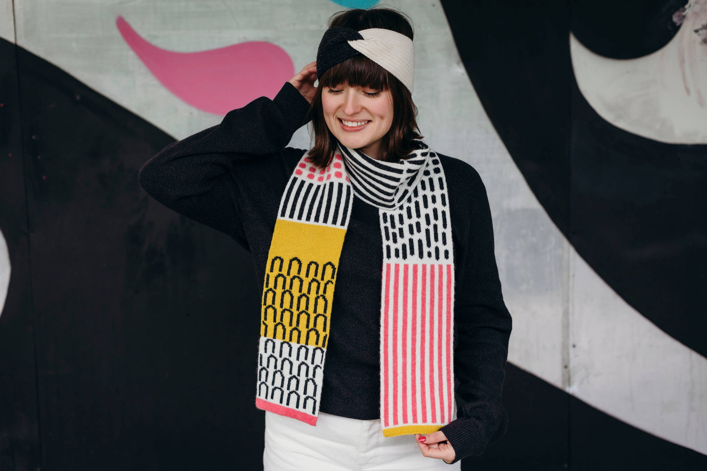 Lambswool Narrow Scarf in Pink and Yellow