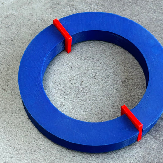 3D Printed Curve Bangle in Cobalt Blue & Red