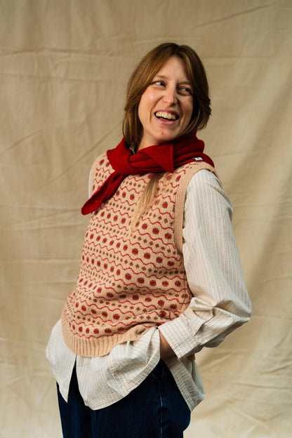 Pointelle Lambswool Neckerchief in Red