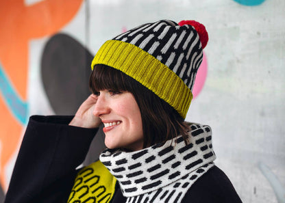 Lambswool Dash Patterned Hat in Yellow and Pink