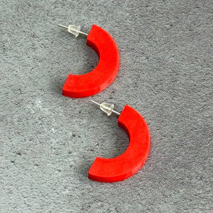 Curve Stud Earrings