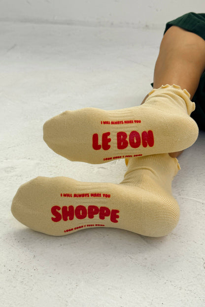 Ruffled Hugger Socks in Banana Cream