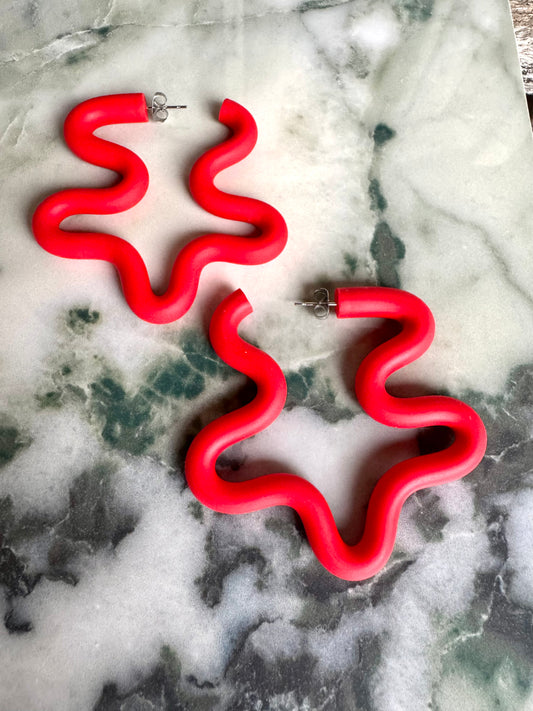 Wiggle Earrings in Red