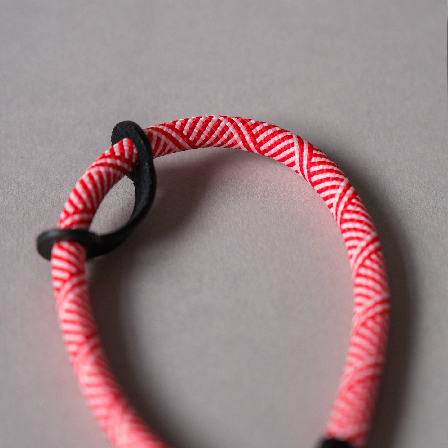 Wrist Phone Strap in Red & Pink