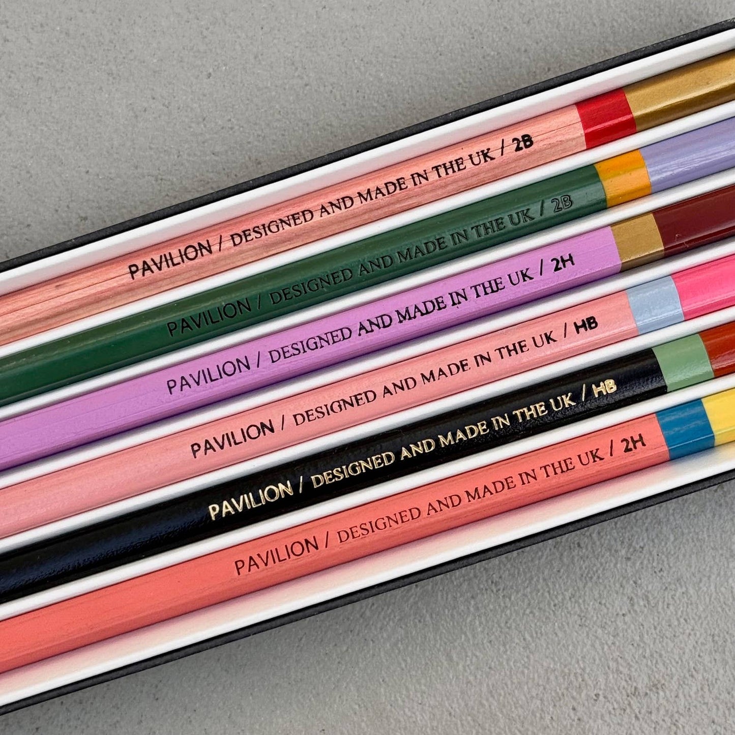 Graphic Colour Block Frame Pencil Set