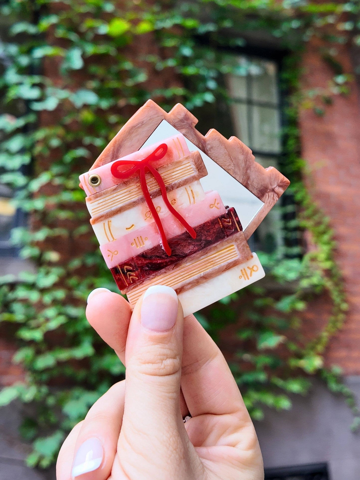 Bow Bookstack Compact Mirror