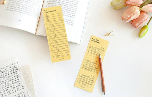Book Tracker Yellow