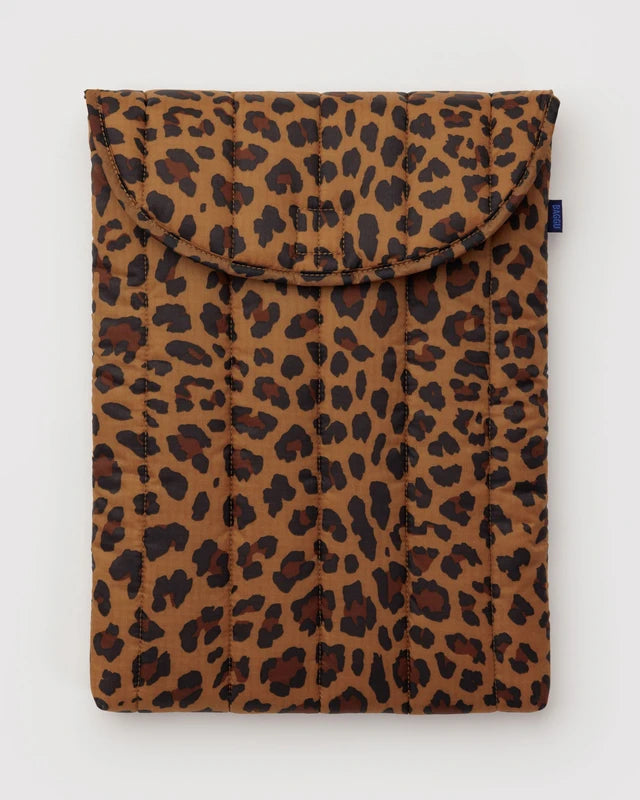 Baggu Puffy 16" Laptop Sleeve in Leopard